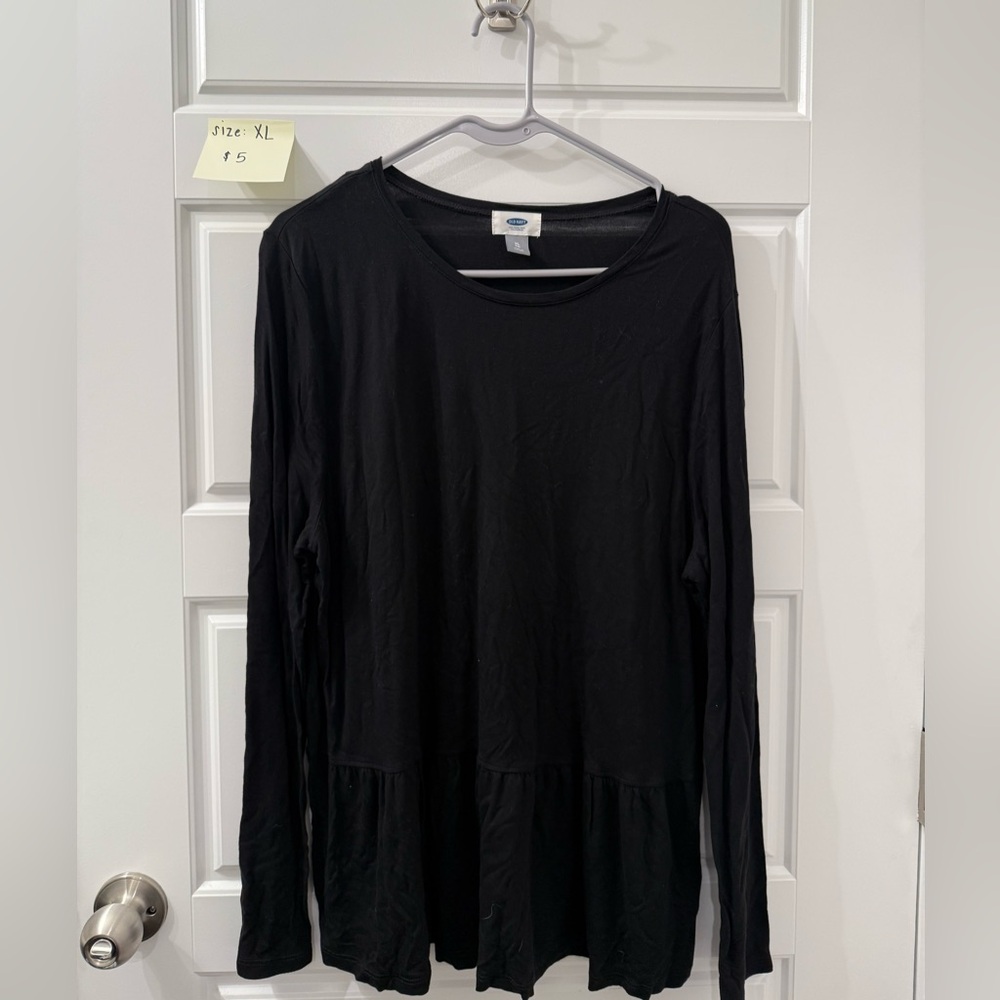 Old Navy Black Long Sleeve Peplum Top